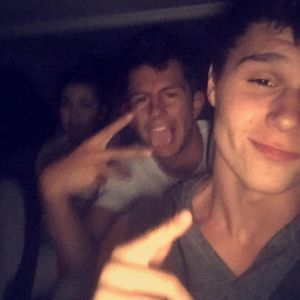 Meet your Posher, Charles